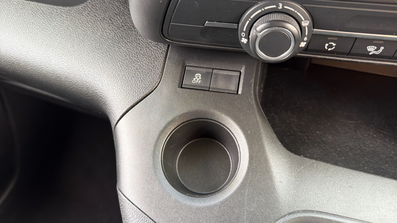 Vauxhall Combo Cargo Combo L1 Diesel 2300 1.5 Turbo D 100ps H1 Sportive Van